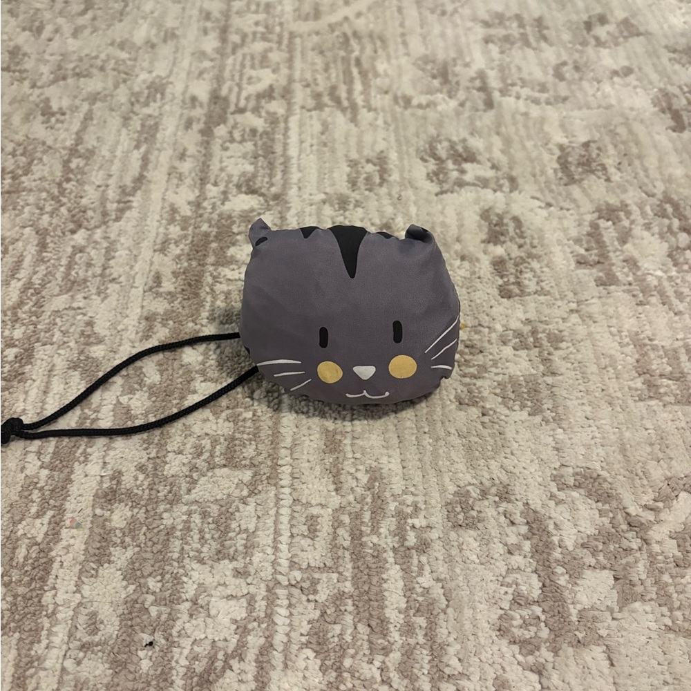 Gray Cat Face Travel Bag